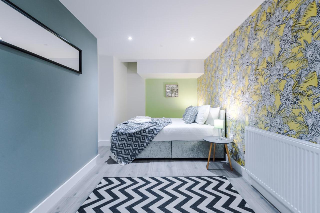 Rest & Recharge At The Station Apartments Mánchester Exterior foto
